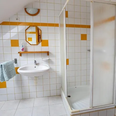 Noble's Panzió és étterem 3*