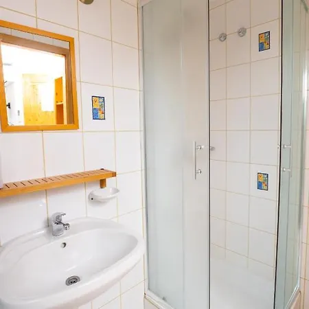 Alojamento de Acomodação e Pequeno-almoço Noble's Panzió és étterem