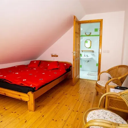 Noble's Panzió és étterem Alojamento de Acomodação e Pequeno-almoço